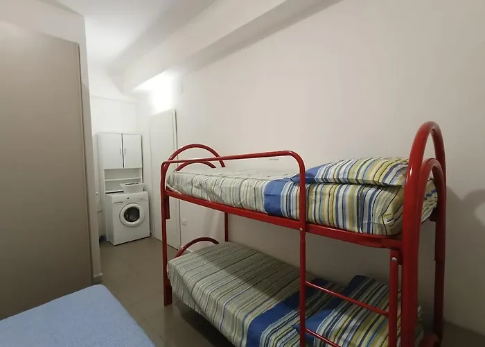 בית נופש Divine Apartment- מרינה די סקבוניאה