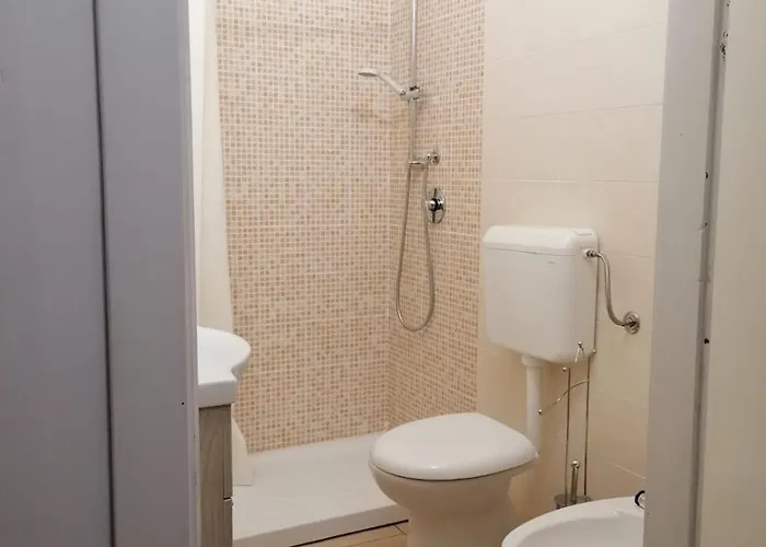 בית נופש Divine Apartment- מרינה די סקבוניאה